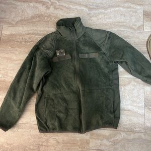 Army issued fleece top, full zip, men’s M